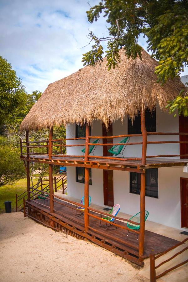 Royal Palm Bacalar Cabanas & Lagoon Club Exterior foto